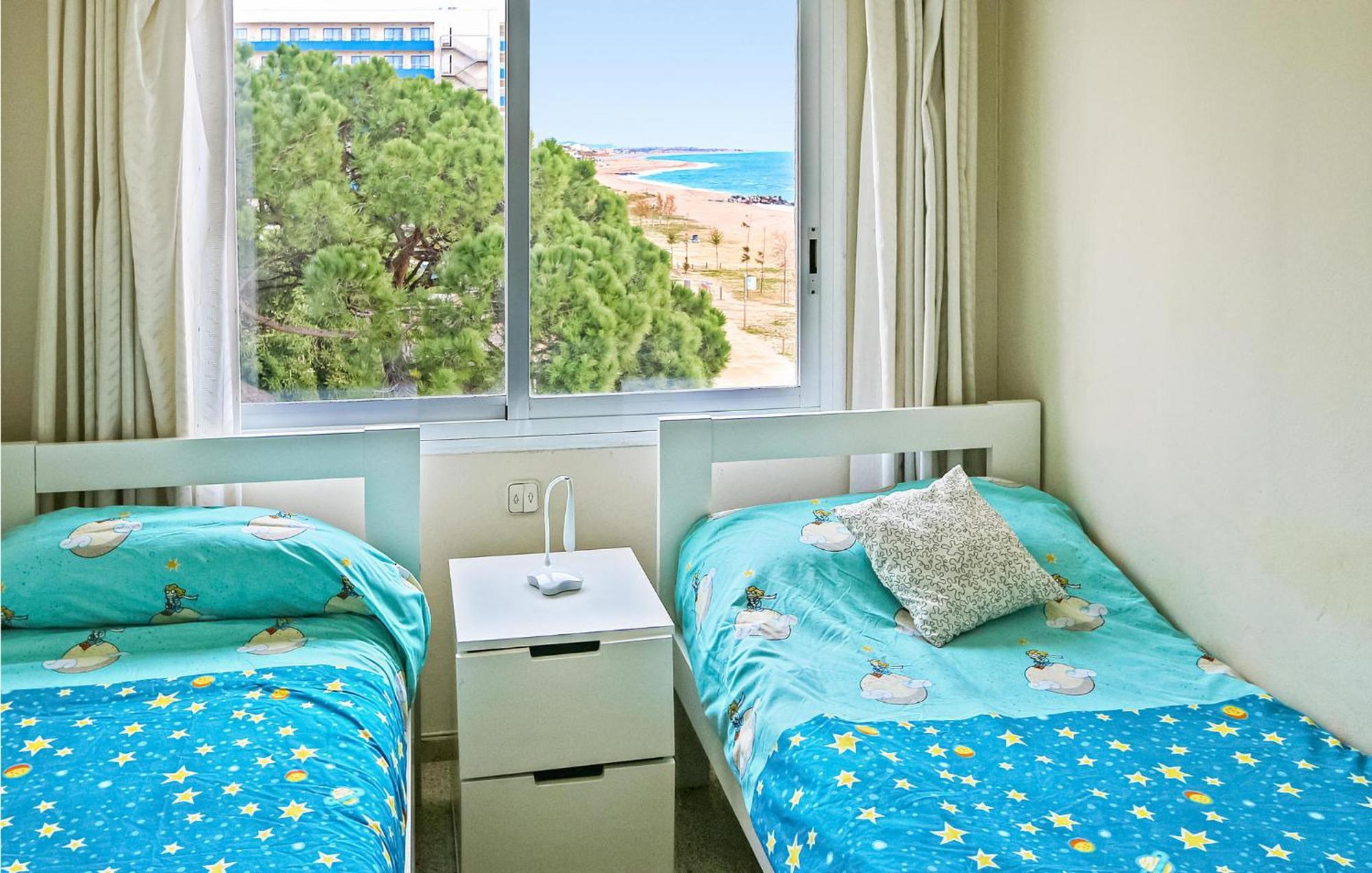 Awesome Apartment In Santa Susanna With Kitchen Exterior foto
